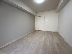内装　25枚中 4枚目