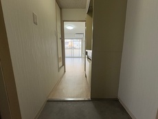 内装　25枚中 8枚目